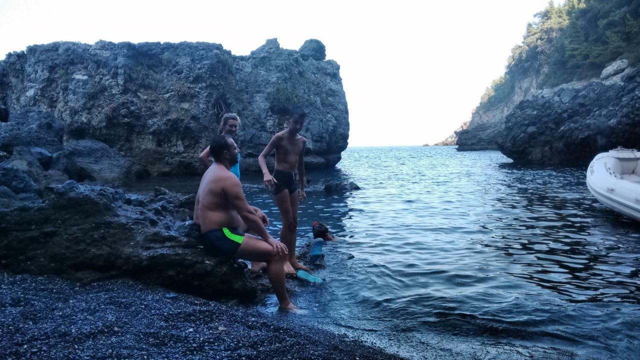 Kalogirou Stone House Leilighet Limniónas Eksteriør bilde
